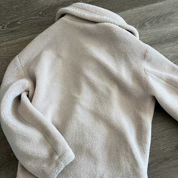 Teddy bear coat - Picture 2 of 6